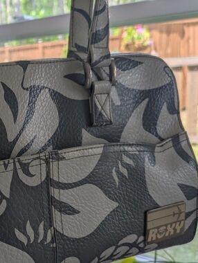 Vintage Roxy Gray Floral Surf Travel Bag